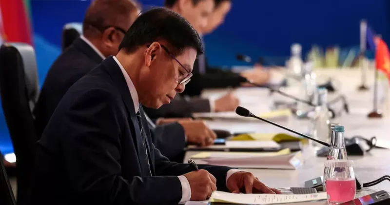 ASEAN обсуждает глобальные кризисы на фоне войны в Иране