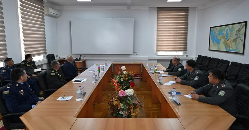 Делегация ВС Узбекистана посетила Азербайджан