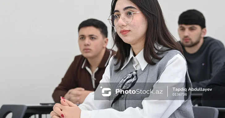 Госагентство подтвердило обязательный онлайн формат для всех учебных заведений Баку на период WUF13