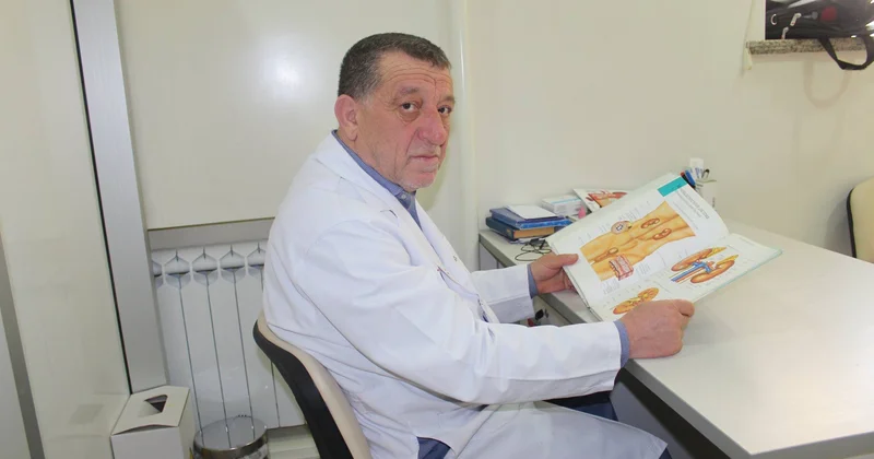 Həkim Adil Qubadov vəfat etdi