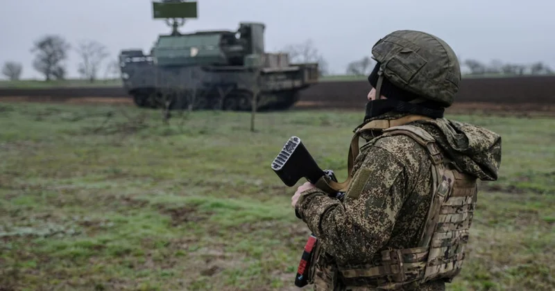 Ukrayna Moskvanı vurmağa çalışır Dronlar havada vuruldu