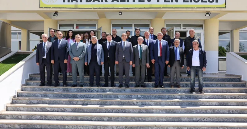 İğdırdakı Heydər Əliyev adına liseydə “Bir millət, iki dövlət” adlı sinif otağı açılıb