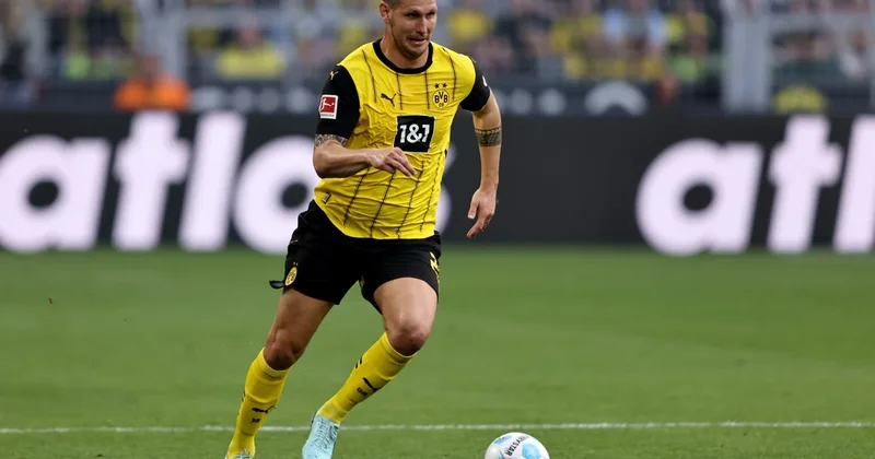 Bundesliqa və UEFA Çempionlar Liqasının qalibi olmuş Niklas Süle karyerasını bitirib