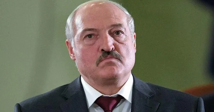 Lukaşenko Si Cinpinə abidə ucaltmağı təklif etdi