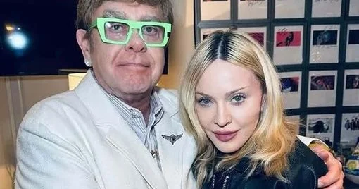 Madonna və ser Elton Con 20 illik müharibə baltasını basdırıblar