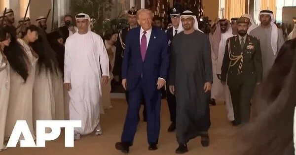 Trampın BƏƏ də qarşılanması dünya gündəmini zəbt edib