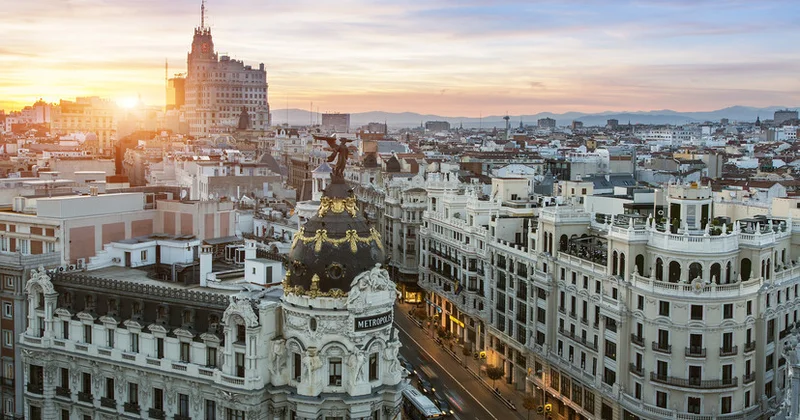 Madriddə müdafiə xərclərinin artırılmasına qarşı etirazlar