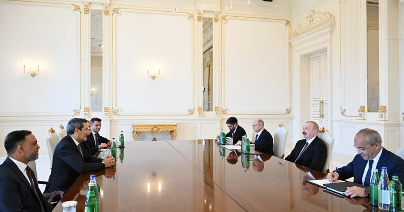 Prezident İlham Əliyev “Schlumberger Overseas S.A” şirkətinin baş icraçı direktorunu qəbul edib YENİLƏNİB VİDEO