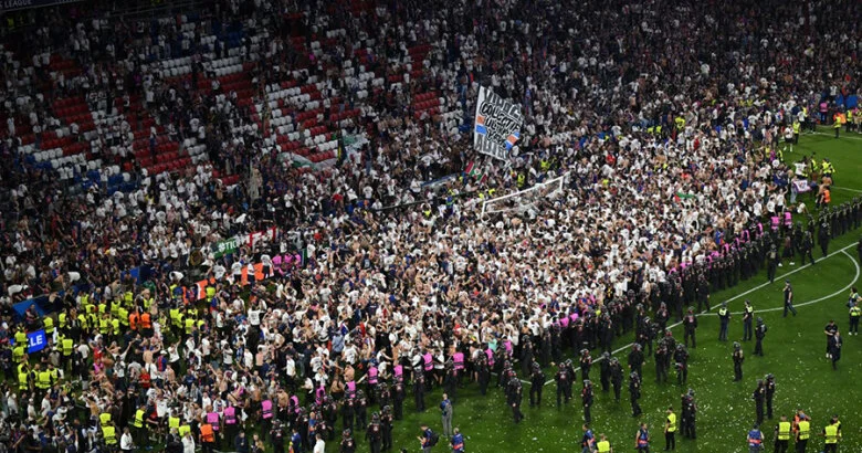 Futbola görə iğtişaş: ölənlər və çoxsaylı yaralı var