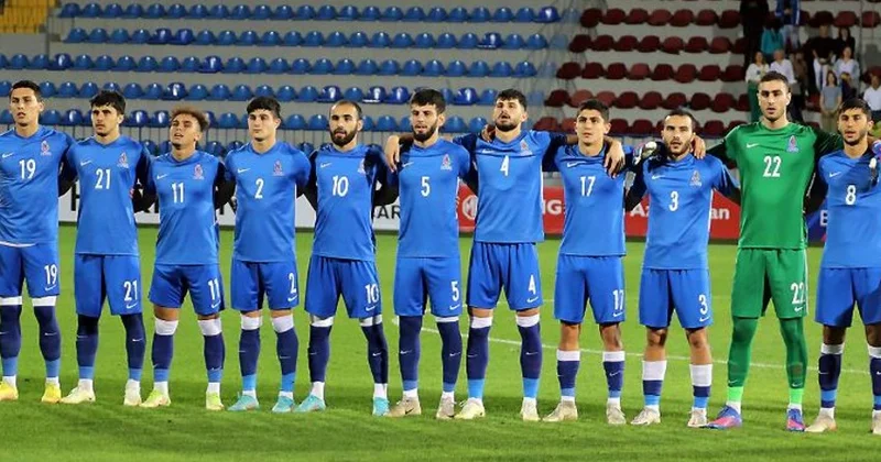 Ayxan Abbasov millinin yekun heyətini müəyyənləşdirdi