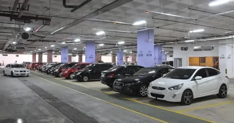 Bakıda mollarda parkinq bahalaşıb YENİ QİYMƏTLƏR