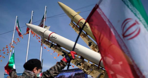 İranın raketinə Çin materialları...