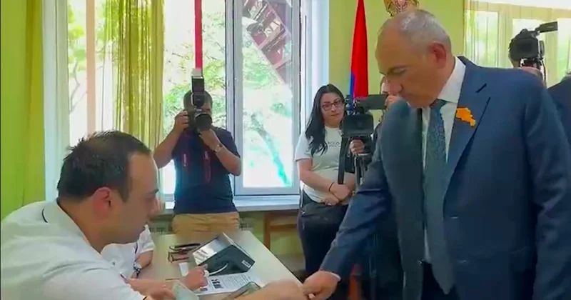“Paşinyanın seçkilərdə qalib gəlməsi Rusiyanın xeyrinədir...”