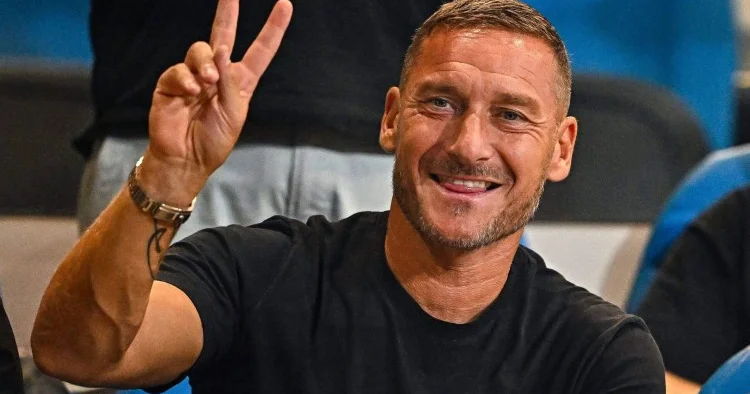 Totti türk futbolçu barədə: Ondan gözləntilər böyükdür, komandası üçün çox şey qurban verir