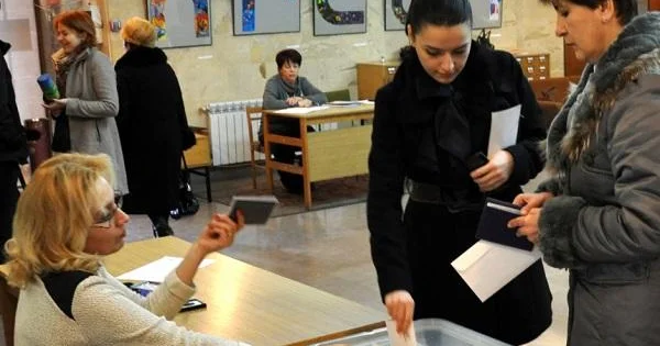 Ekzit poll nəticələri açıqlandı: Paşinyan liderdir