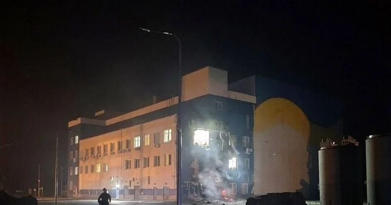 Rusiya Çernobıldakı işlənmiş nüvə yanacağı anbarını vurdu FOTO