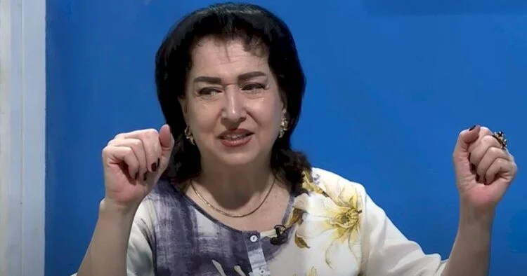 Kaş bütün xanımlar mənim kimi gözəl və təbii QALSIN