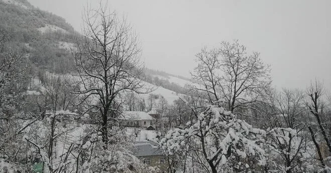 Şahdağa qar yağdı Faktiki hava KONKRET