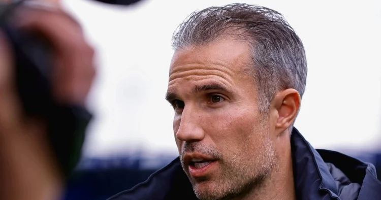 Robin Van Persi Niderland klubu ilə yollarını ayırdı