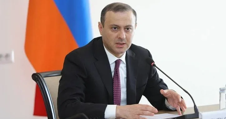 Armen Qriqoryan Aİ yə üzvlüklə bağlı referendumdan danışdı: Gündəmimizdə belə bir məsələ yoxdur