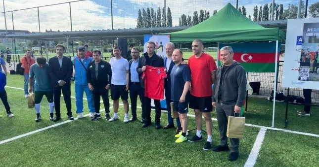 Brüsseldə 3 cü Suqovuşan minifutbol turniri keçirildi Şəkillər