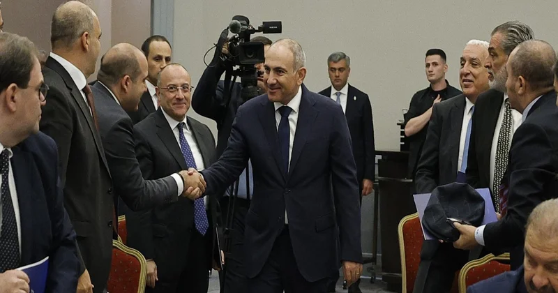 Paşinyan seçkilərin region üçün mümkün nəticələrindən danışıb: Xoşbəxtlikdən indi Azərbaycanla sülh var
