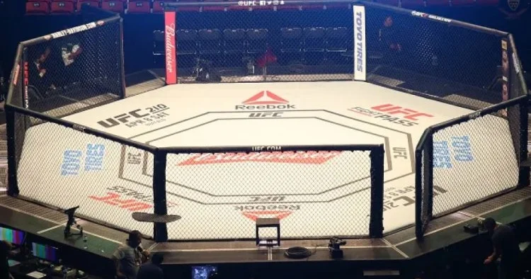 UFC qaydalarda dəyişiklik edəcəyini açıqladı