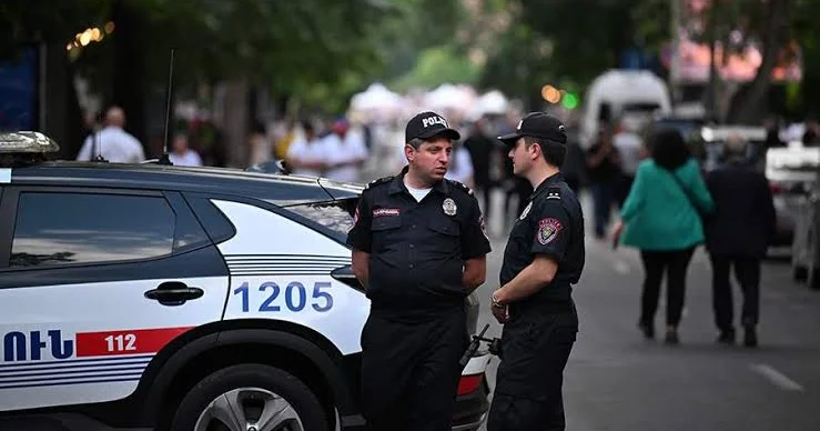 İrəvana polis yeridilib