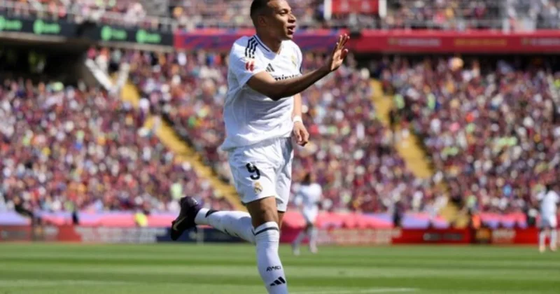 Kilian Mbappe Real Madrid in tarixində ilkə imza atıb