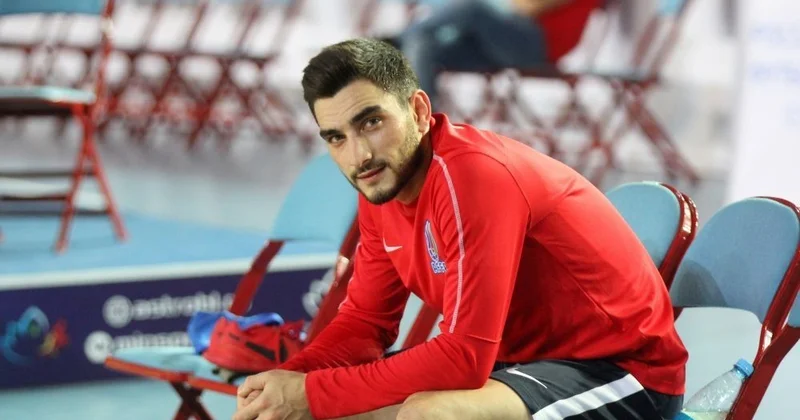 Rövşən Hüseynli UEFA Çempionlar Liqasında çıxış etmək üçün “Araz Naxçıvan”ı seçib
