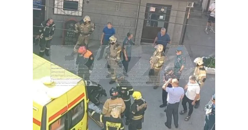 KİV: Rusiyada kafeyə qumbara atılıb, ölən və yaralılar var