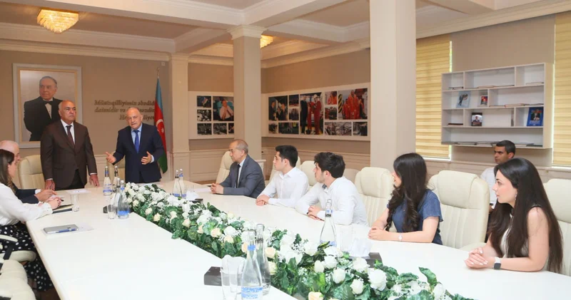 Kibertəhlükəsizlik sahəsində fərqlənən tələbələri mükafatlandırılıb