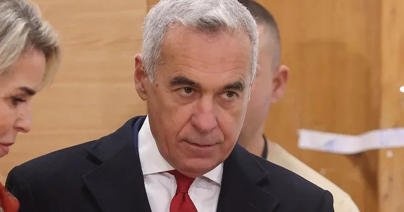 Rumıniyanın prezidentliyə sabiq namizədi barədə məhkəmə qərarı açıqlandı