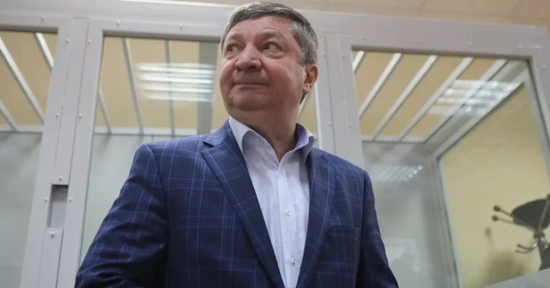 Выдавшему китайские радиостанции за российские генералу Генштаба дали 17 лет колонии