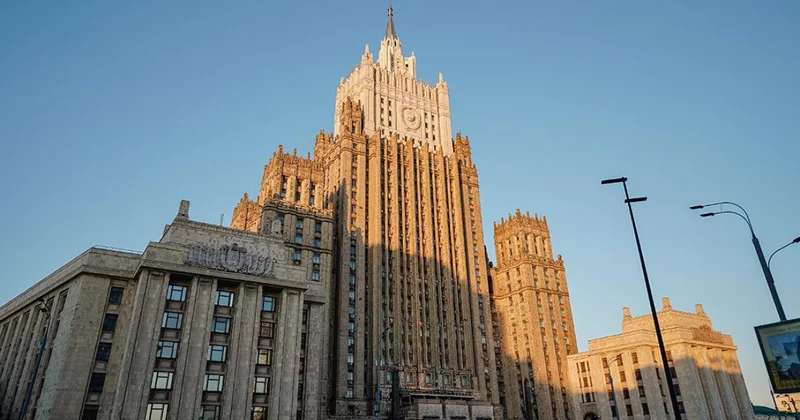 Посла Армении вызвали в МИД России видео