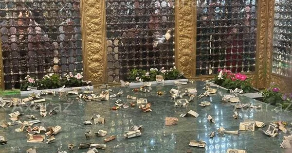 “Məzarın üstünə pul atmayın” yazıldı: bu da “nəticə” Foto