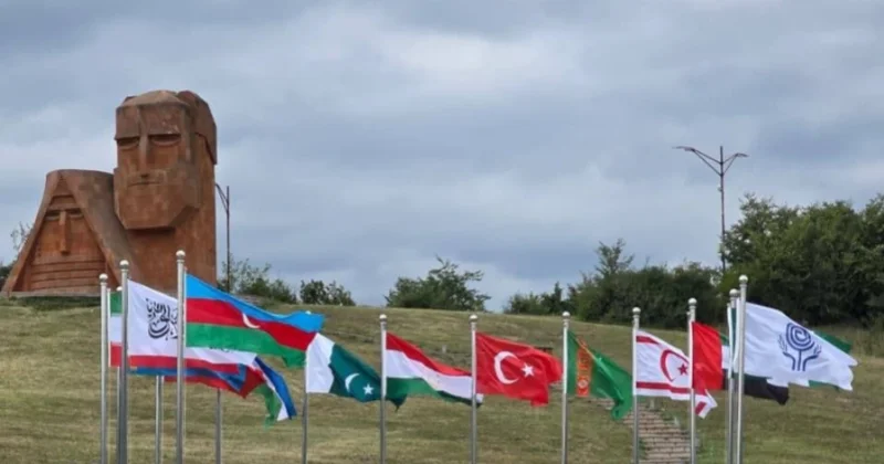 “Biz və bizim dağlar milli heykəltəraşlıq məhsuludur” “Ermənilər Bakıya qayıdacaq”