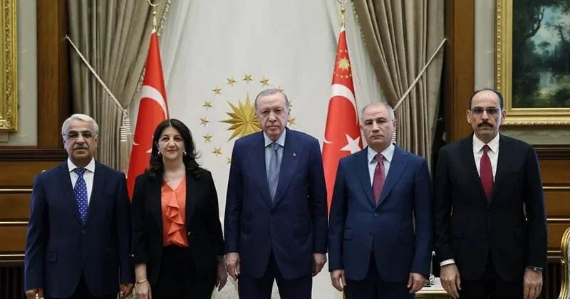 Ərdoğan DEM Partiya heyəti ilə PKK nın tərksilah edilməsini müzakirə edir