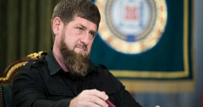 Kadırov Ukrayna ilə müharibəyə yenə könüllü qrup göndərdi