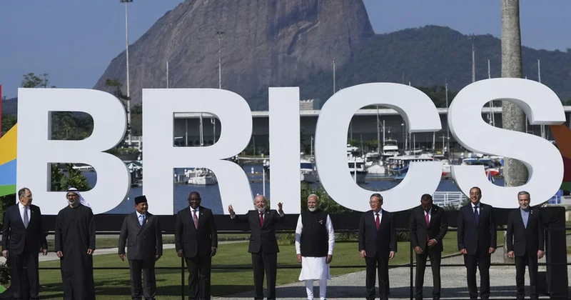 BRİKS sammiti G20 ilə müqayisədə daha mütəşəkkil keçdi