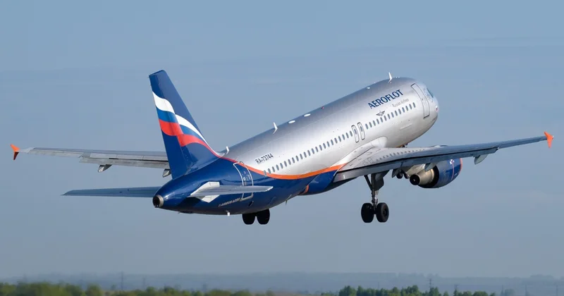 Moskvadan havaya qalxan təyyarə geri qayıtdı