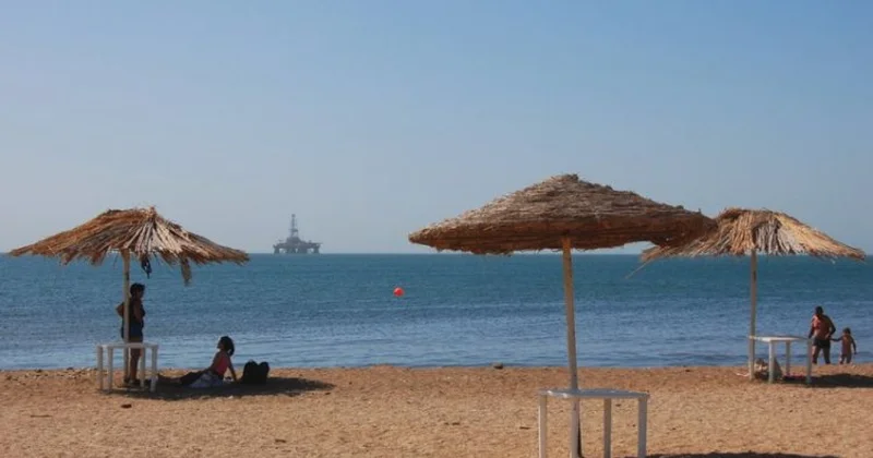 Çimərlikdə tikinti aparan şəxs cəzalandırıldı
