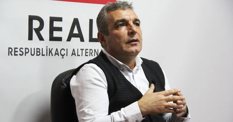 Komadadır, gözləyirik.. Natiq Cəfərlidən atasının səhhəti haqda