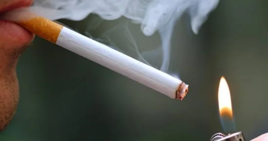 Yayda siqaret çəkmək niyə daha zərərlidir?
