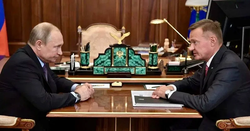 Стало известно, как погиб уволенный Путиным министр