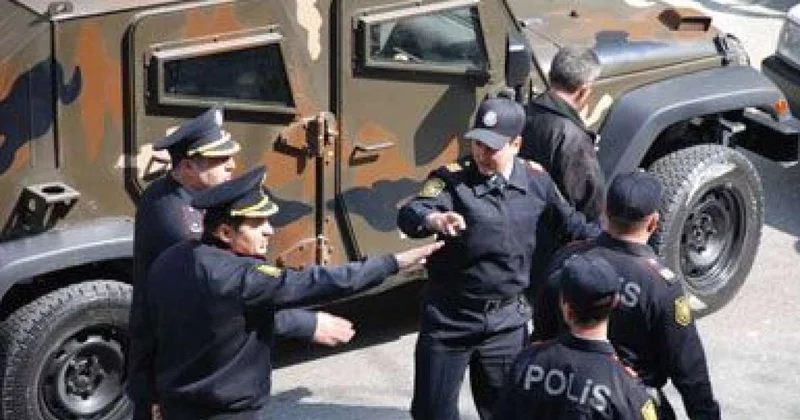 Məhkəmə Şuşada paqon yoldaşlarını öldürən polisə bu cəzanı VERDİ