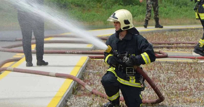 “20 yanvar” stansiyası yaxınlığında yanğın başlayıb