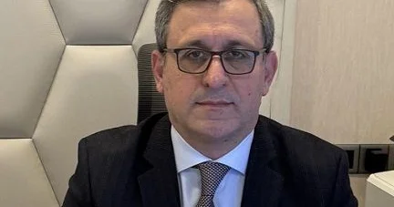 Ruhun azadlığı və Məhəmməd Hadinin metafizikası Adəm İsmayıl BAKUVİ