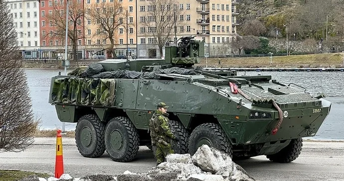 Almaniya tank və zirehli maşın alır NATO nun tələbi