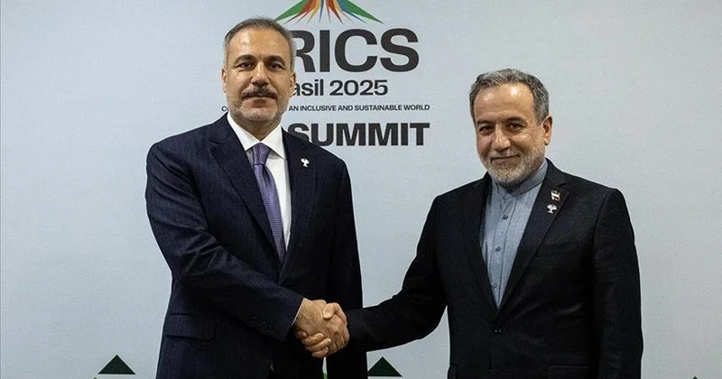 Hakan və Əraqçi ikitərəfli və regional məsələləri müzakirə ediblər